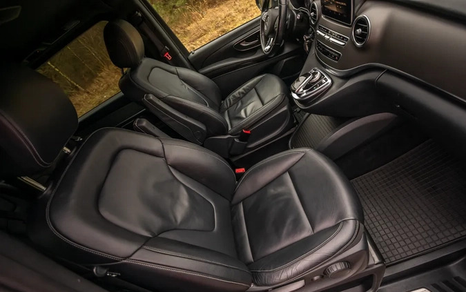 Mercedes-Benz Klasa V cena 165900 przebieg: 190000, rok produkcji 2015 z Złoty Stok małe 781